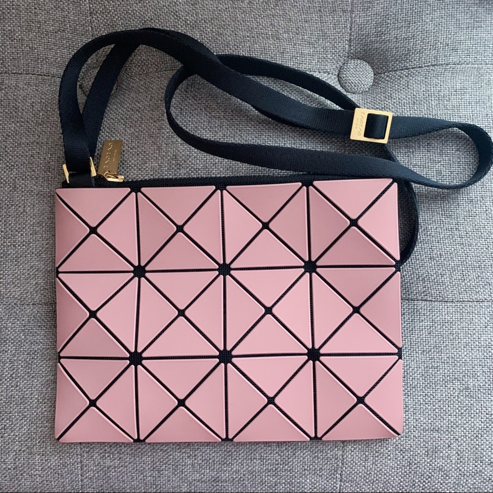 Bao Bao Issey Miyake crossbody bag Sakura pink